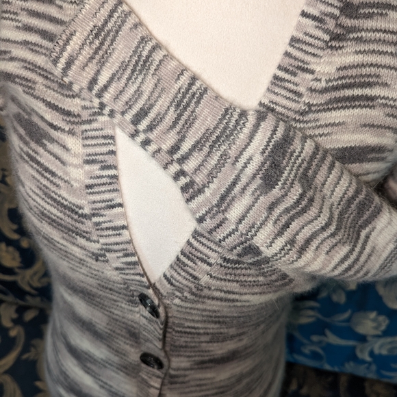 Moda International Detailed Grey tone Rabbit fur cardigan - Picture 3 of 4